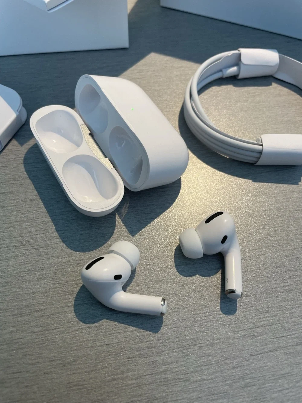 Apple compact wireless